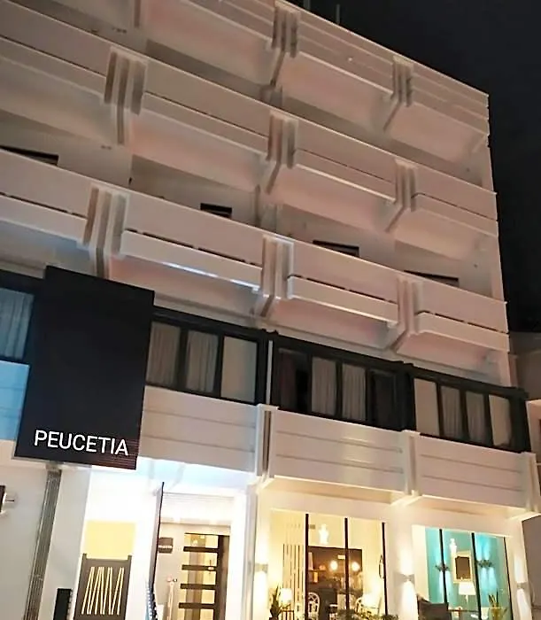 Relais Peucetia-1