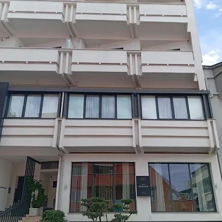 Relais Peucetia-3